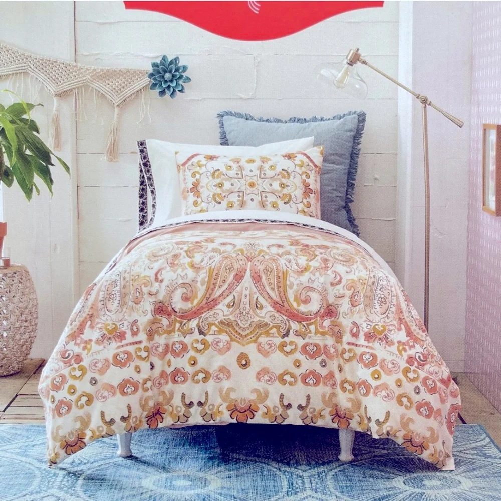 OpalHouse Desert Rose Medallion PinkTwin XL Comforter & Sham